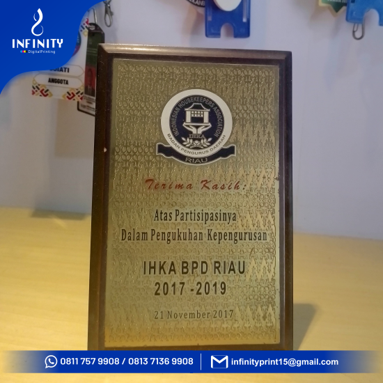 Plakat Kuningan