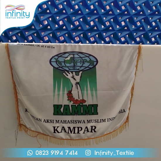 Bendera Bahan Satin Banner (web)